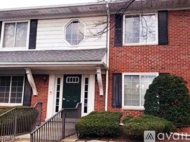 Main picture of 2449 Mulberry Sq