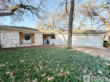 Main picture of 2204 Ridgedale Dr