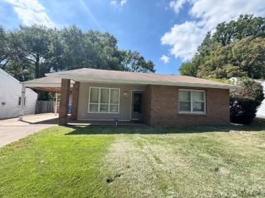 Main picture of 315 Brackleigh Ln
