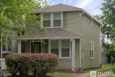 Main picture of 2049 S Shelby St
