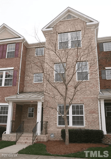 Main picture of 622 Sawcut Ln