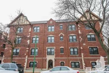 Main picture of 1819 W Leland Ave & 4653 N Wolcott Ave Apartments
