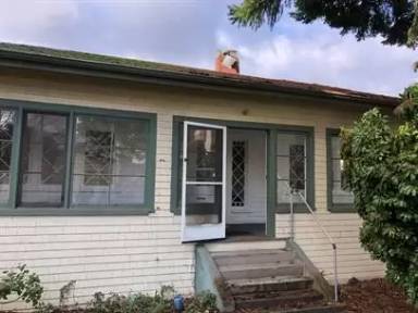 Main picture of 821 17th Ave