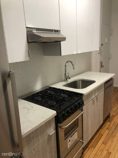 Main picture of 312 E 91st St