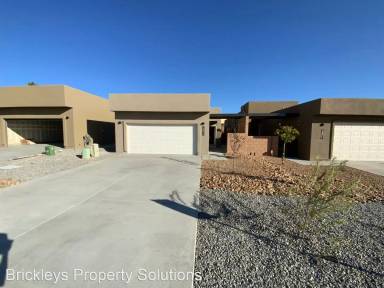 Main picture of 3221 Oakmount Dr SE