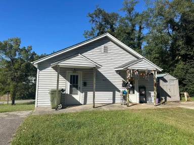 Main picture of 365A Red Ln