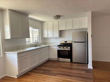 Main picture of 3212 Bagley Ave