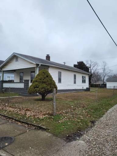 Main picture of 618 E Missouri St
