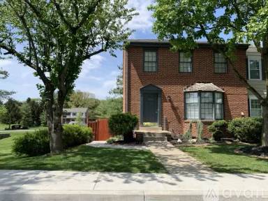 Main picture of 8002 Cattail Ct