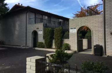 Main picture of 499 Capitol Hill Ave