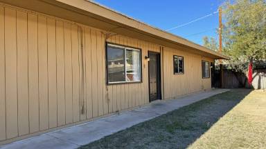 Main picture of 2505 N Dodge Blvd