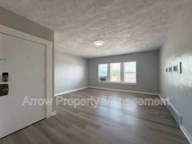 Main picture of 723 Ella St