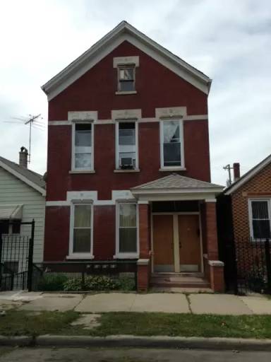 Main picture of 3630 S Paulina St