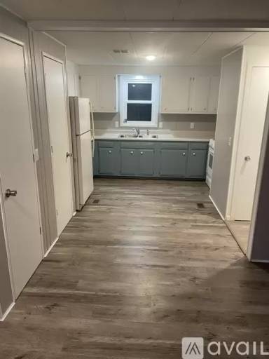 Main picture of 205 2nd St