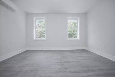 Main picture of 1741 W Ontario St