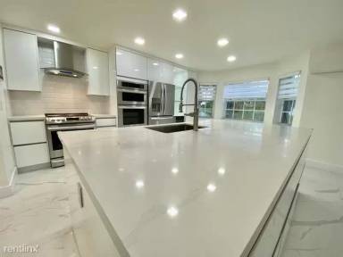 Main picture of 109 Gables Blvd