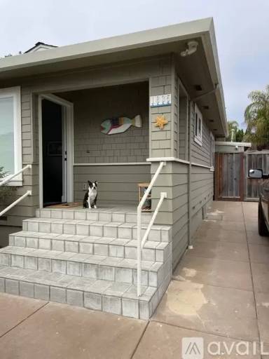 Main picture of 1835 48th Ave