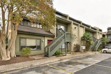 Main picture of 601 Nelray Blvd