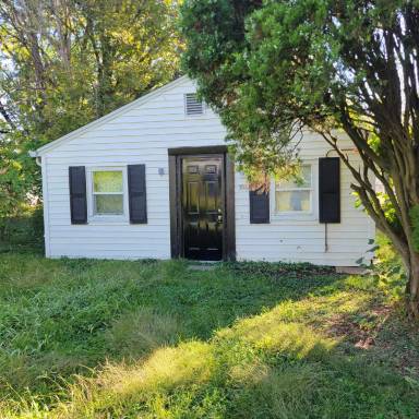 Main picture of 3047 Foltz St