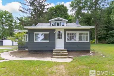 Main picture of 10779 Bogie Lake Rd