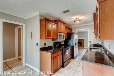 Main picture of 1507 Paces Ferry North Dr SE