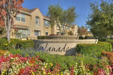 Main picture of 2002 Esplanade Cir