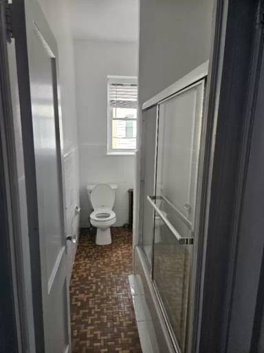 Main picture of 2700 E Allegheny Ave