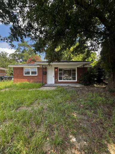 Main picture of 1127 Olivia Ln