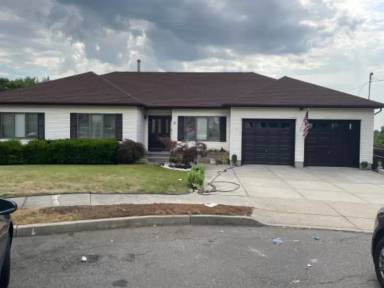 Main picture of 11 Alexander Ct