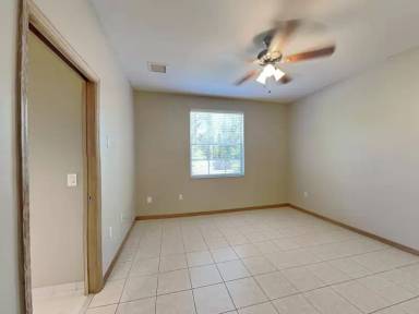 Main picture of 18102 SW 83rd Ave