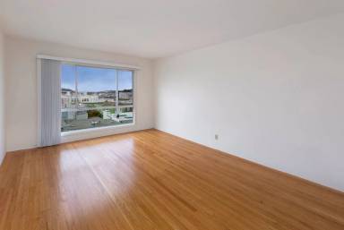 Main picture of 85 Heather Ave