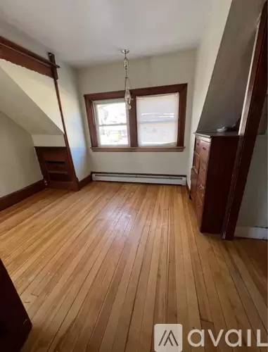 Main picture of 68 Birch St