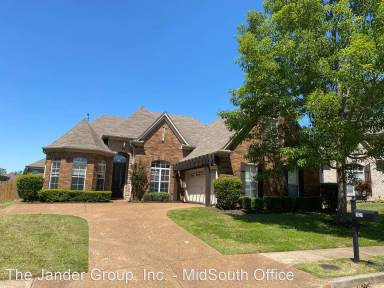 Main picture of 1621 Sawmill Creek Ln