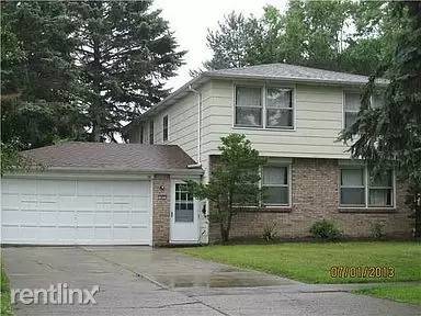 Main picture of 151 Sunshine Dr