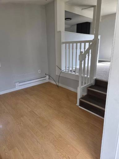 Main picture of 8 Geer Rd