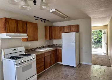 Main picture of 2909-13 E St