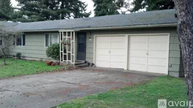 Main picture of 4647 NE Alberta St