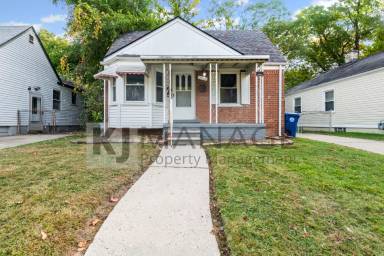 Main picture of 9928 Rockland