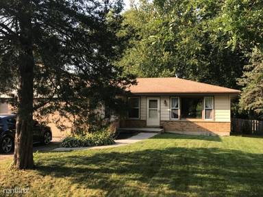 Main picture of 5304 W Shore Dr
