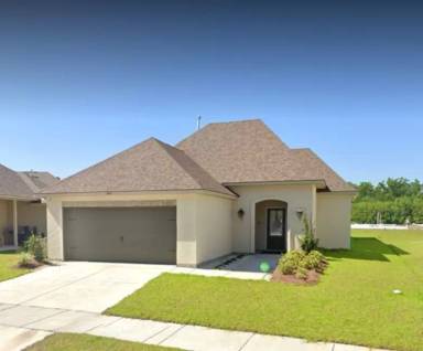 Main picture of 368 Lake Breeze Dr