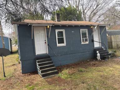 Main picture of 3516 Bullard St