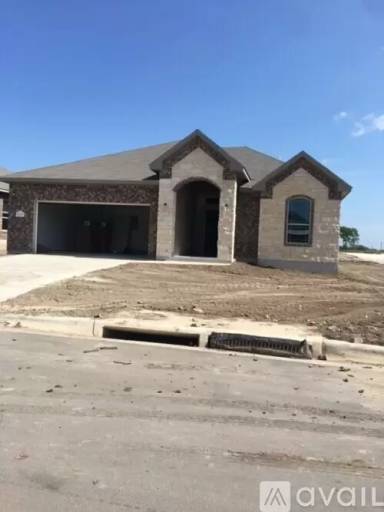 Main picture of 10202 Eaglefire Dr