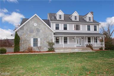 Main picture of 138 Graham Ridge Rd