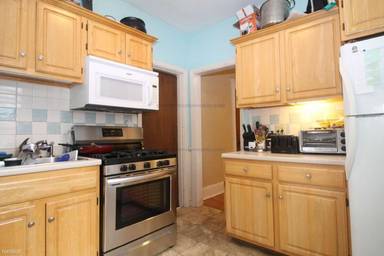 Main picture of 46 Park Vale Ave