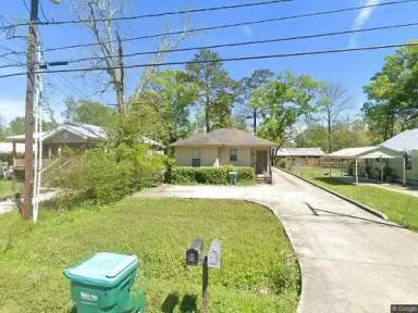 Main picture of 709 S Cypress St