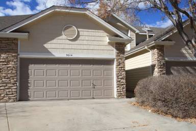 Main picture of 9014 W Phillips Dr