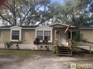 Main picture of 2431 Bruton Rd