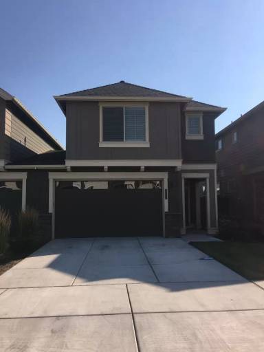 Main picture of 20720 - 20724 NE Sierra Dr