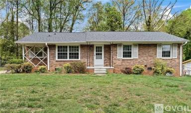 Main picture of 5037 NE 56th Ter