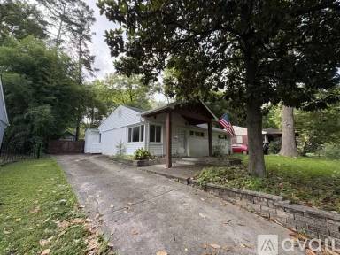 Main picture of 811 Manhasset Rd